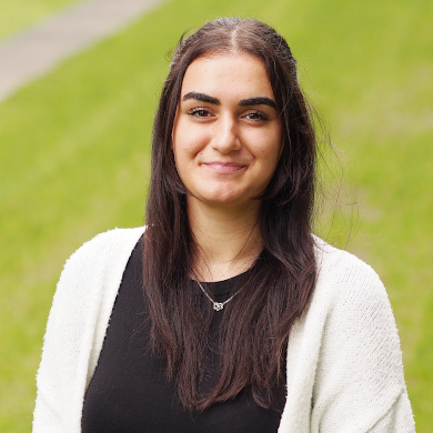 Porträtbild einer KVB-Azubi